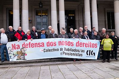 2016 03 03 ProtestaXubiladosReformaPensionsPontevedra01.jpg
